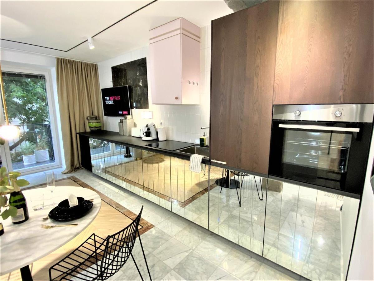 Design+Luxus Apartment Im Zentrum! +Netflix Warsaw Exterior photo